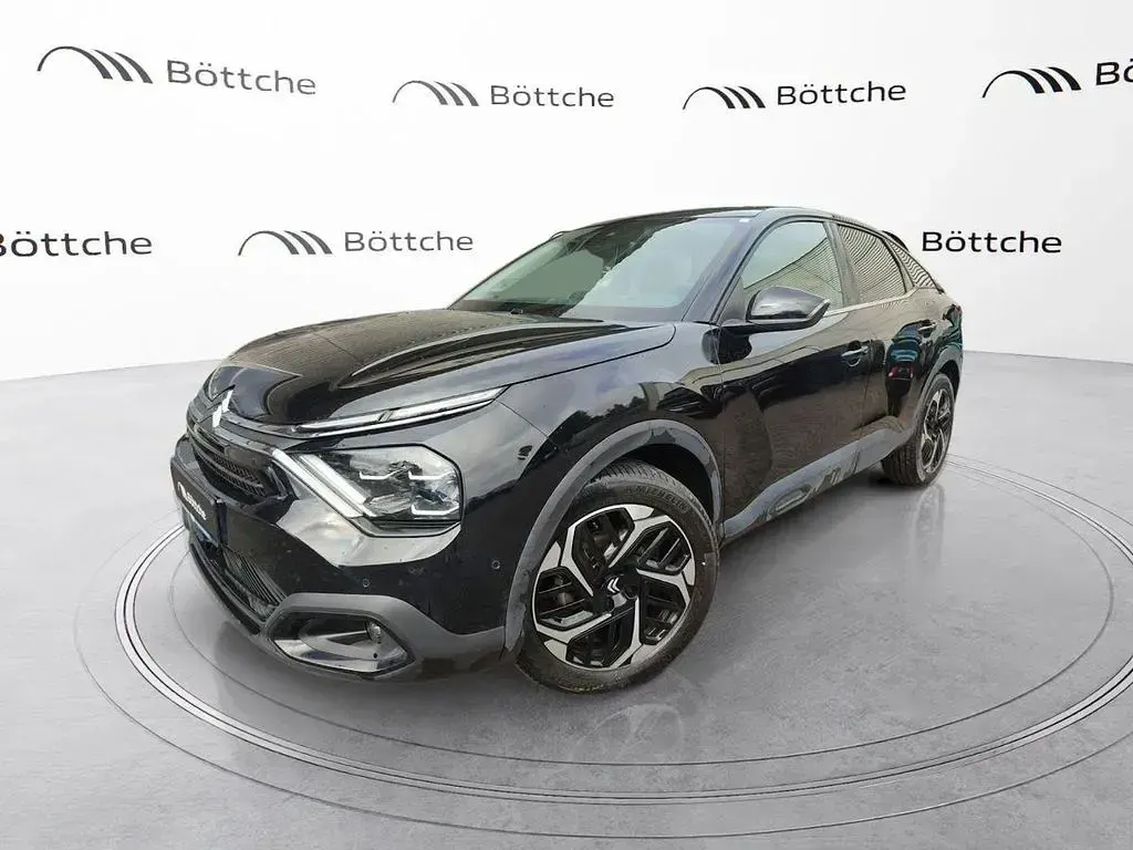 Gebraucht Citroën C4 Shine 131 PS (96 kW) 2024 Lackierung schwarz perla nera/typ aussenverkleidung metalliclackierung SUV