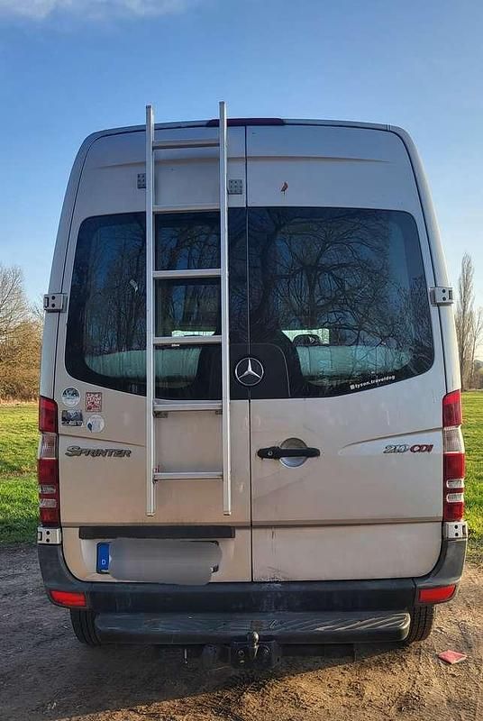 Second-hand Mercedes Sprinter 95 CP (69 kW) 2009 Gri Van