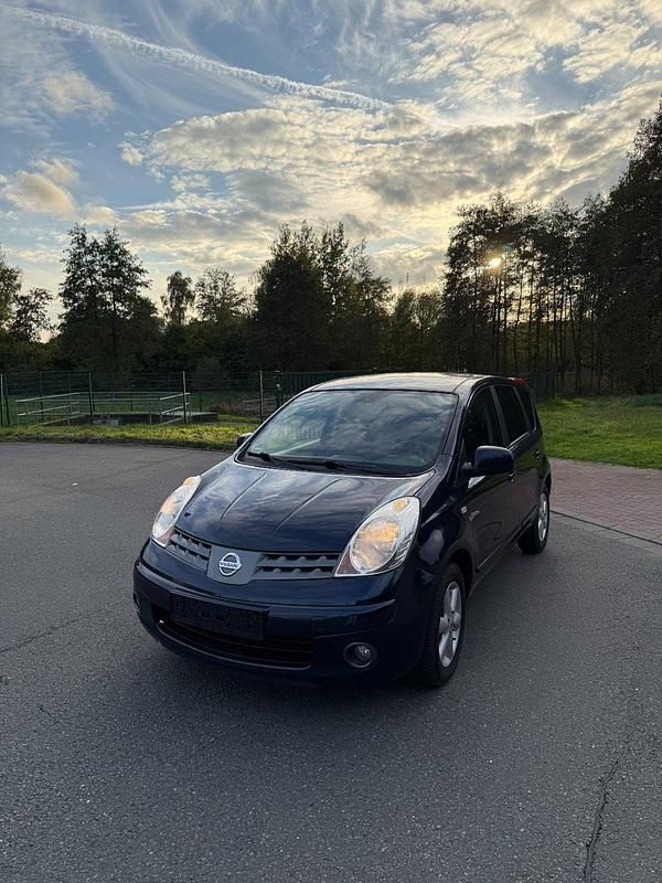 Blau Gebraucht 2007 Nissan Note Acenta Van / Kleinbus | 2.300 € (Fairer Preis) - Bild 1/4
