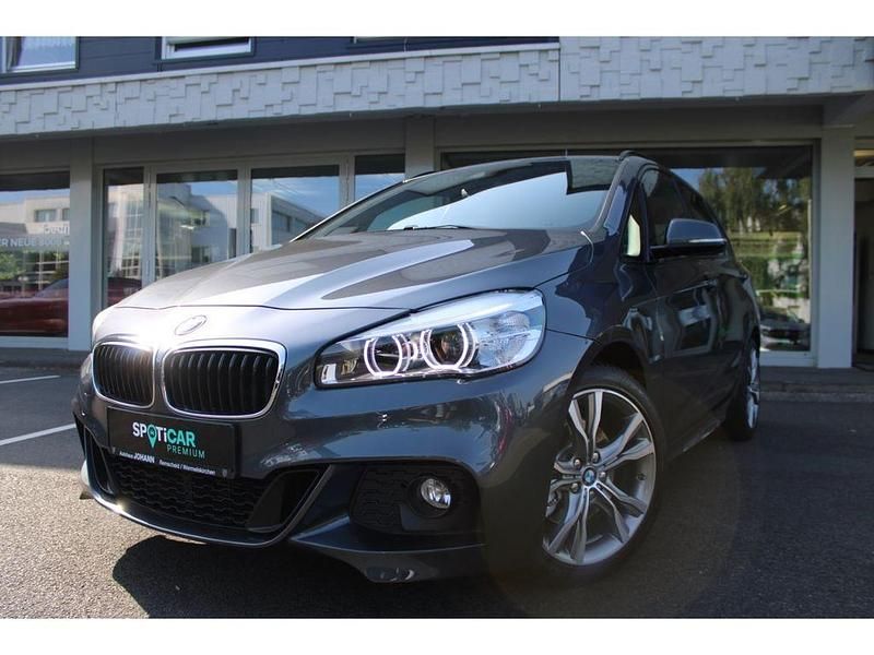 Mineral) (grau Gebraucht 2016 BMW 218 Active Tourer M Sport Van / Kleinbus | 15.500 € (Fairer Preis) - Bild 1/4