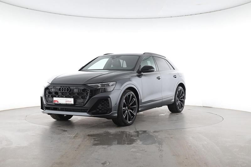 Gebraucht Audi Q8 S-Line 394 PS (289 kW) 2024 Daytonagrau perleffekt SUV