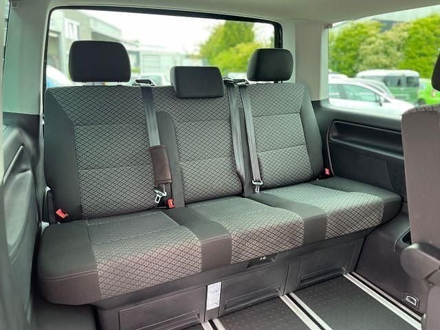 Gebraucht VW Multivan Family 110 PS (80 kW) 2021 Blau Van