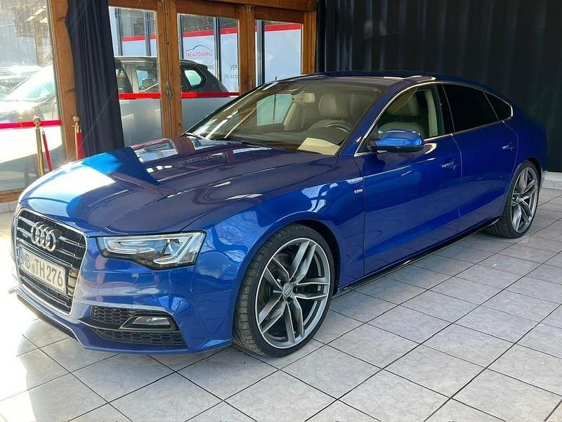 Blau Gebraucht 2016 Audi A5 Sportback S-Line Limousine | 14.900 € - Bild 1/4