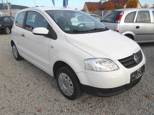 Gebraucht VW Fox Refresh 54 PS (39 kW) 2009 Weiß Kleinwagen
