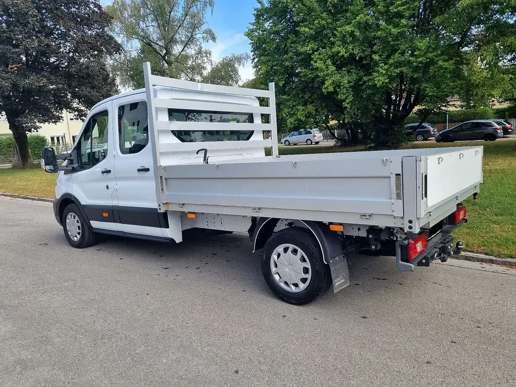Gebraucht Ford Transit 131 PS (96 kW) 2023 Weiß Van