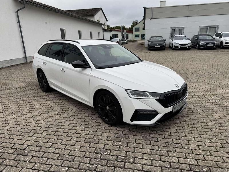 Gebraucht Skoda Octavia RS 200 PS (147 kW) 2023 Candy weiss Kombi