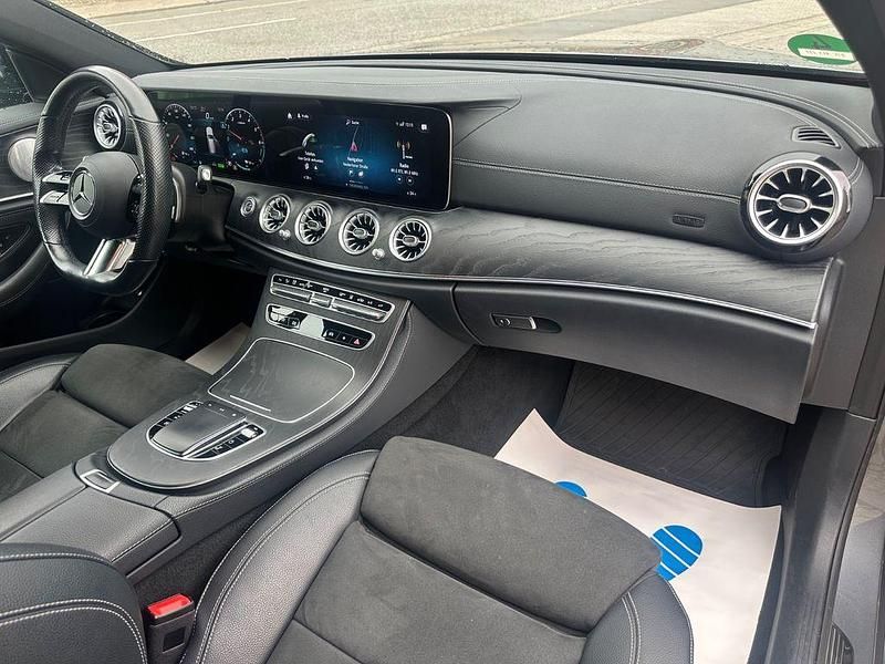 Gebraucht Mercedes E300 195 PS (143 kW) 2021 Grau Kombi