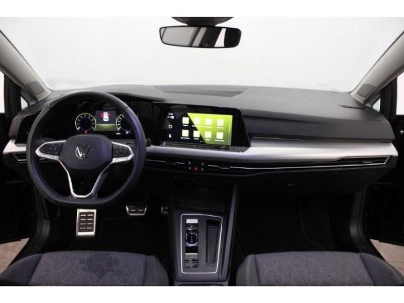 Gebraucht VW Golf VIII Move 150 PS (110 kW) 2023 Schwarz Limousine