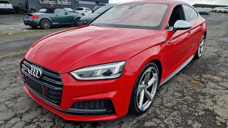 Rot Gebraucht 2017 Audi S5 Sportback Sport Kleinwagen | 29.999 € (Superpreis) - Bild 1/4