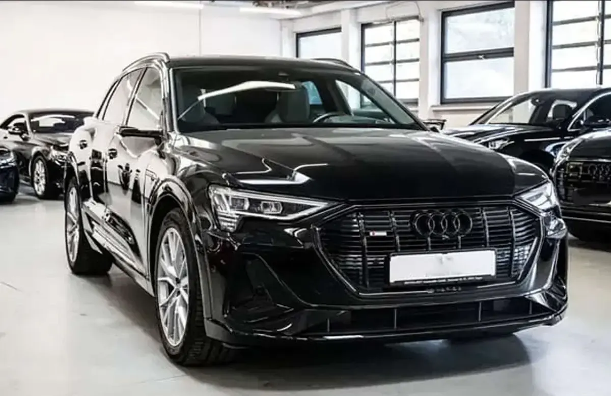 Gebraucht Audi e-tron Black Edition 230 kW (313 PS) 2020 SUV