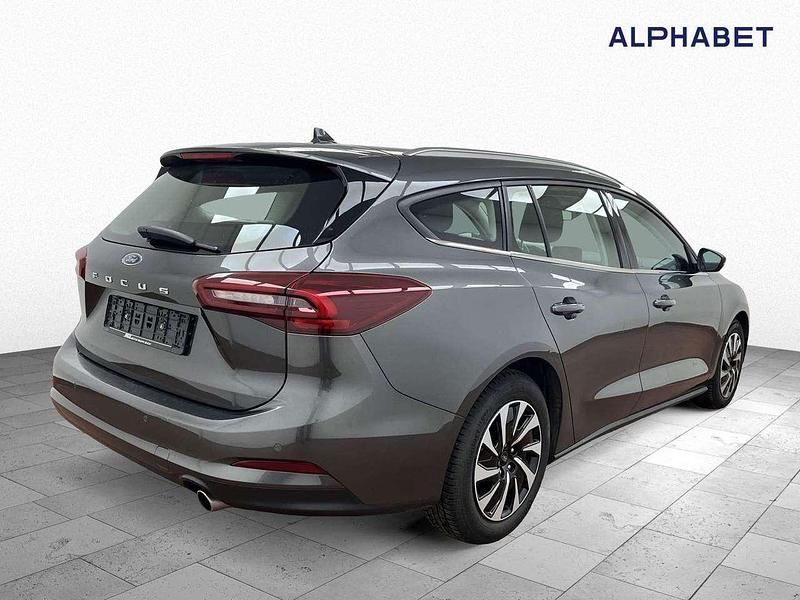Gebraucht Ford Focus Style 120 PS (88 kW) 2022 Magnetic grau (metallic) Kombi