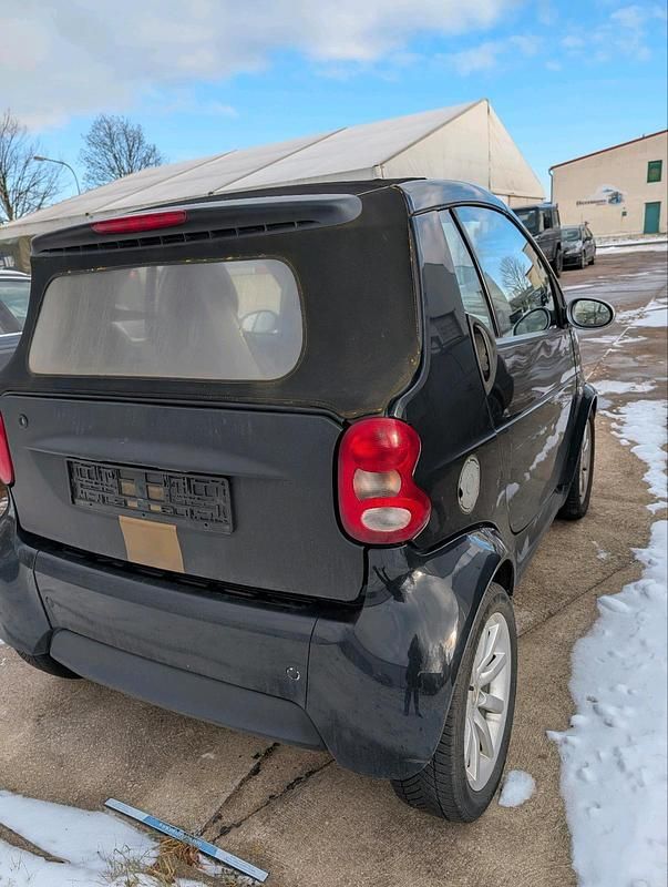 Gebraucht Smart ForTwo Cabrio 61 PS (44 kW) 2004 Schwarz Cabrio