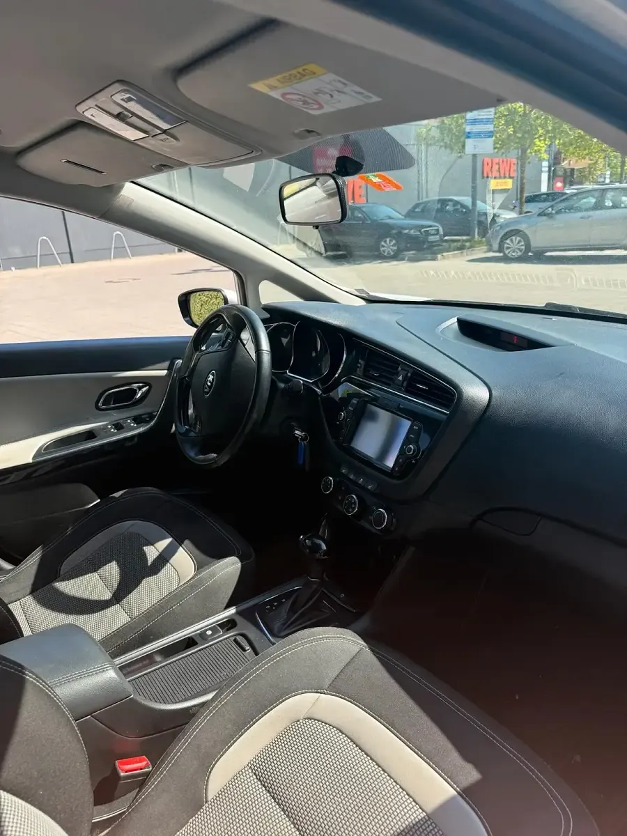 Gebraucht Kia Ceed 136 PS (100 kW) 2016 Andere farben Kleinwagen