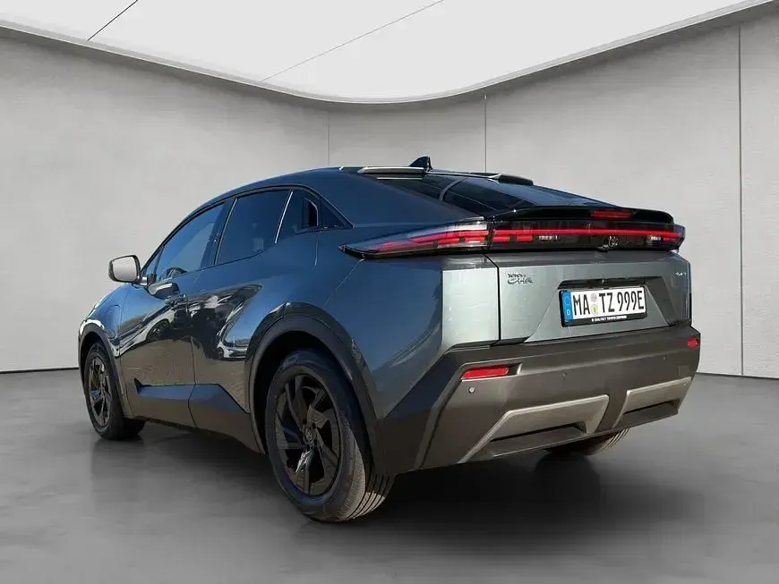 Neu Toyota C-HR+ 164 kW (224 PS) 2026 Grau SUV