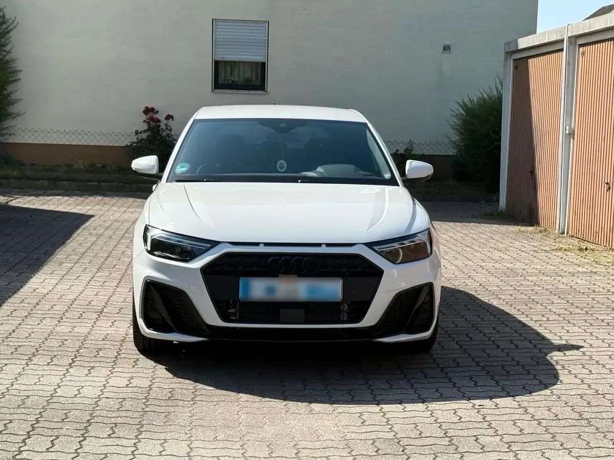 Occasion Audi A1 S-Line 150 ch (110 kW) 2023 Blanc SUV
