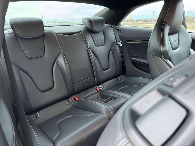 Usado Audi RS5 450 HP (330 kW) 2010 Branco Coupé