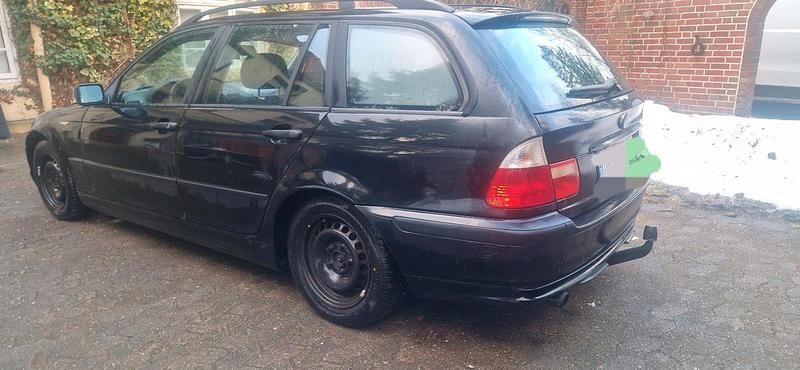 Gebraucht BMW 316 116 PS (85 kW) 2002 Schwarz Kombi