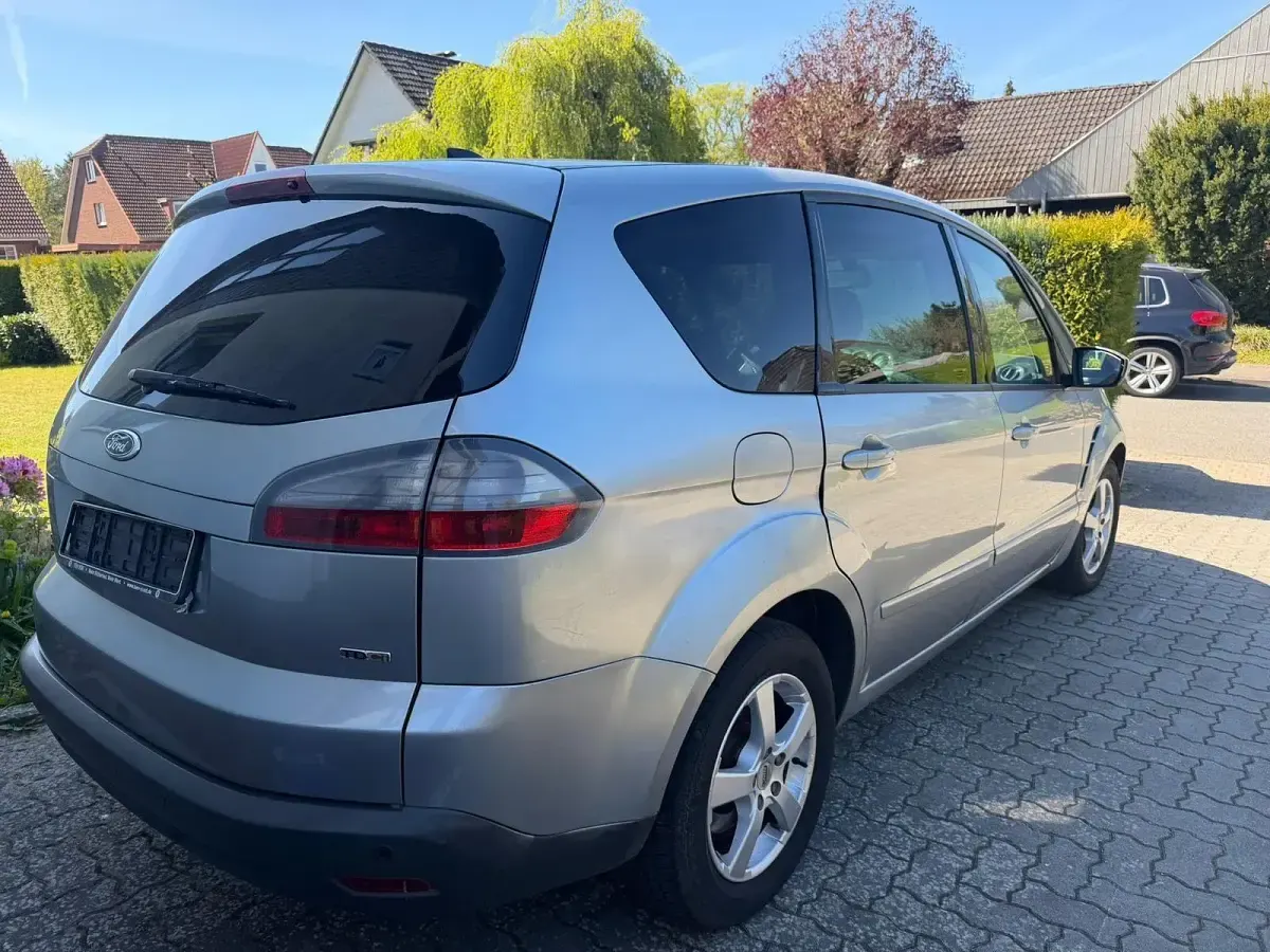 Occasion Ford S-MAX S 140 ch (102 kW) 2007 Argent Monospace
