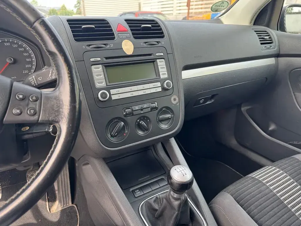 Gebraucht VW Golf VI Trendline 80 PS (58 kW) 2008 Weiß Kleinwagen