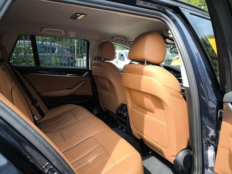 Gebraucht BMW 530 Comfort Edition 252 PS (185 kW) 2019 Schwarz Kombi