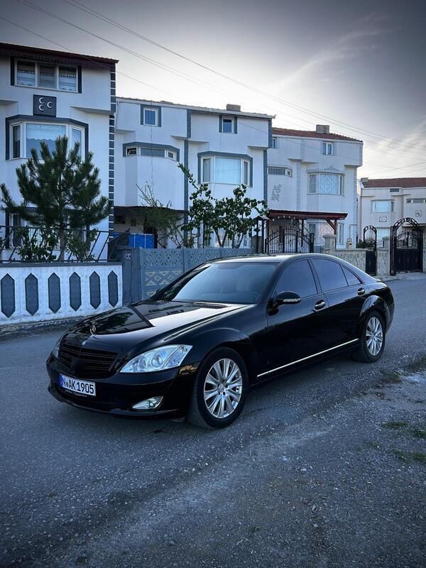 Schwarz Gebraucht 2006 Mercedes S320 Limousine | 11.000 € (Fairer Preis) - Bild 1/4