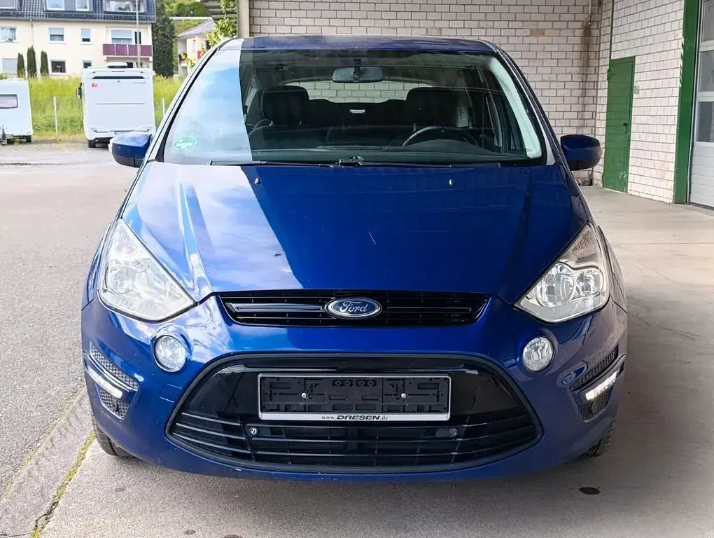 Gebraucht Ford S-MAX Business Edition 163 PS (119 kW) 2015 Blau Van / Kleinbus