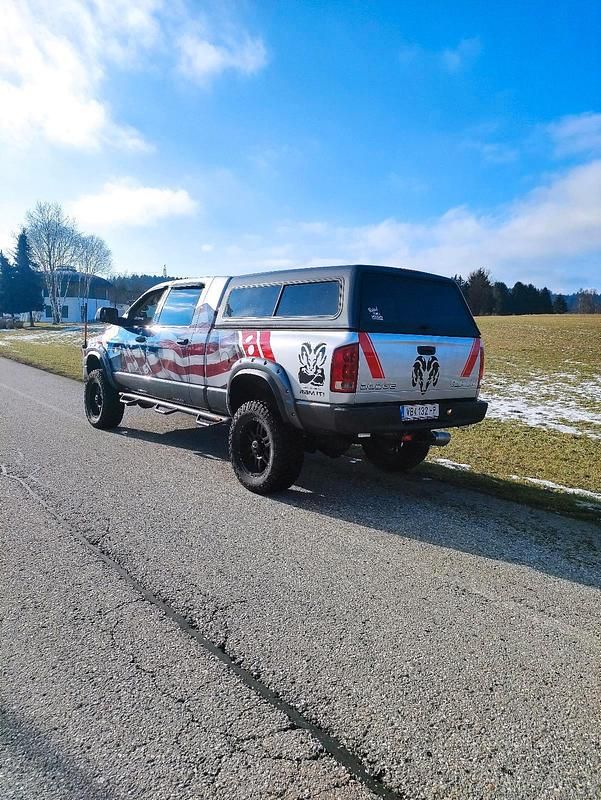 Gebraucht Dodge Ram 309 PS (227 kW) 2006 Silber Pickup