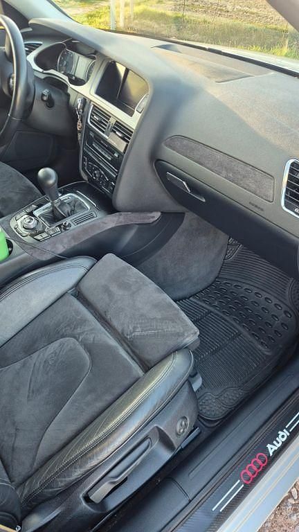 Używany Audi A4 Performance 220 KM (161 kW) 2008 Szary Sedan/Limuzyna