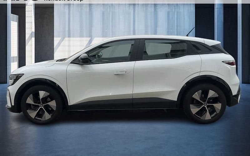 Gebraucht Renault Megane E-Tech Equilibre 96 kW (131 PS) 2022 Arktisweiß Limousine