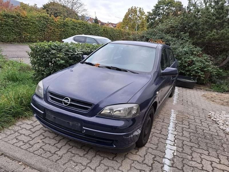 Blau Gebraucht 2002 Opel Astra Comfort Limousine | 800 € (Guter Preis) - Bild 1/4
