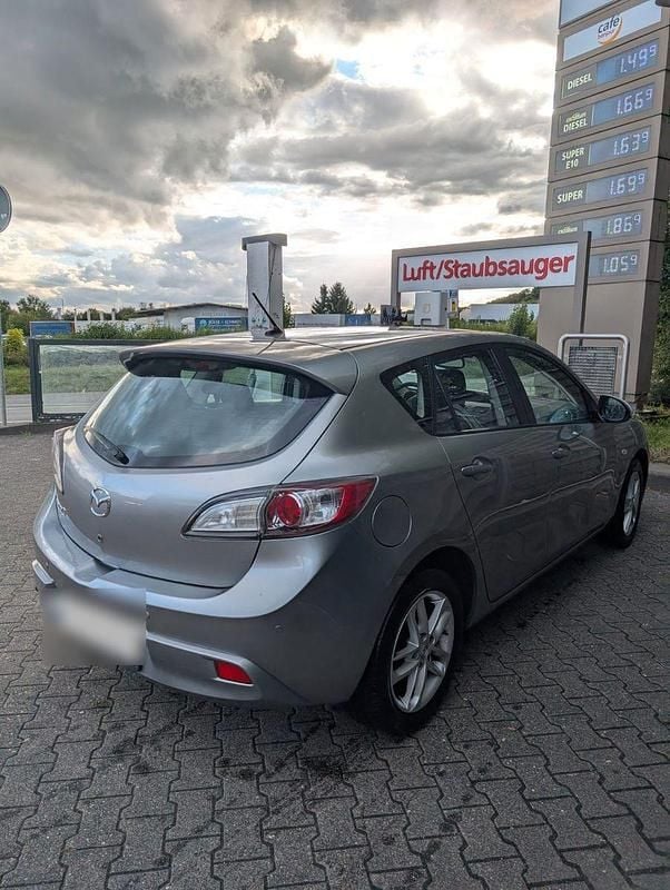Gebraucht Mazda 3 105 PS (77 kW) 2011 Silber Limousine