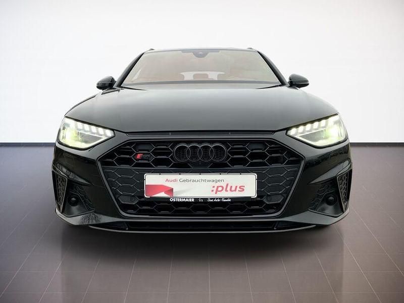 Gebraucht Audi S4 Ambiente 341 PS (250 kW) 2023 Mythosschwarz Kombi