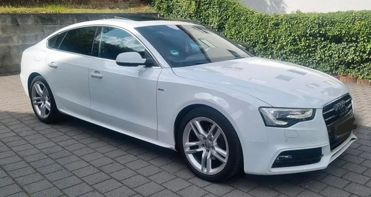 Gebraucht Audi A5 Sportback S-Line 177 PS (130 kW) 2015 Weiß Kleinwagen