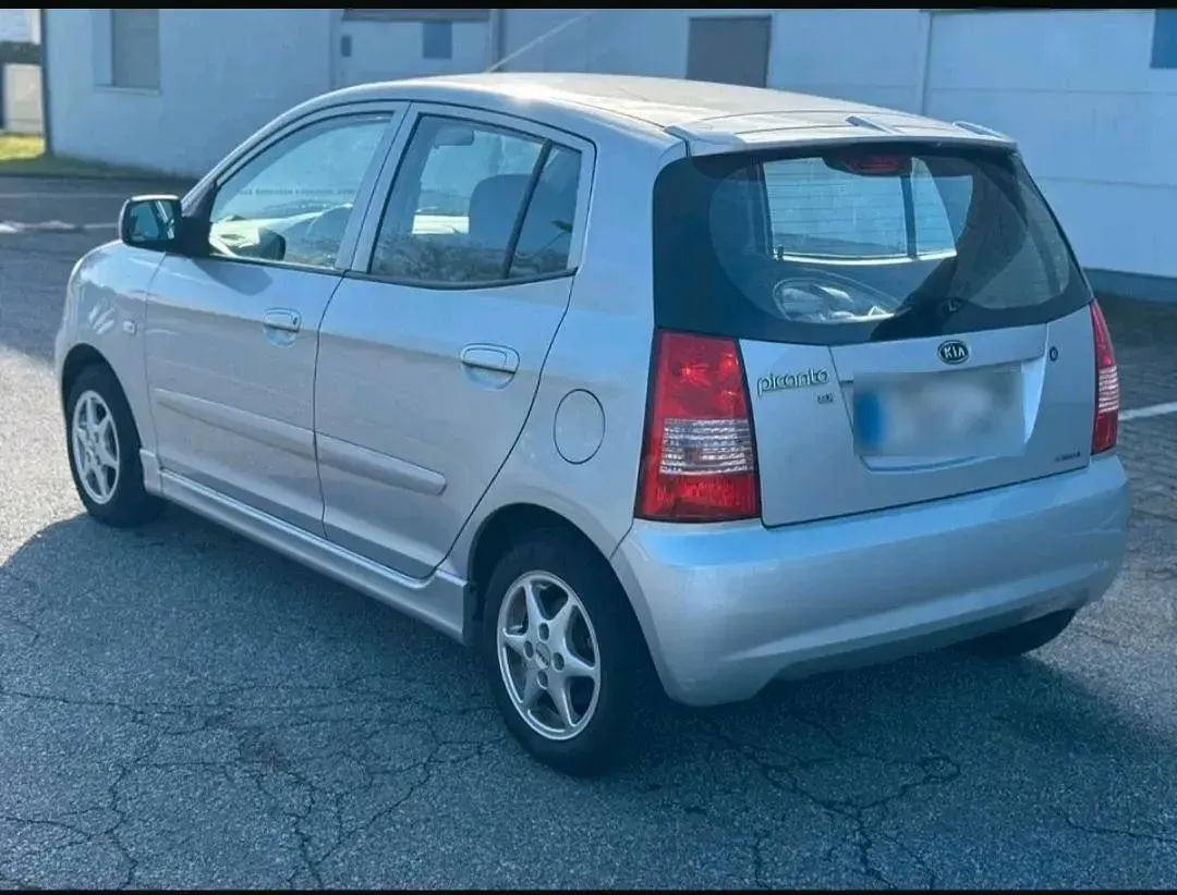 Gebraucht Kia Picanto EX 65 PS (47 kW) 2007 Silber Kleinwagen