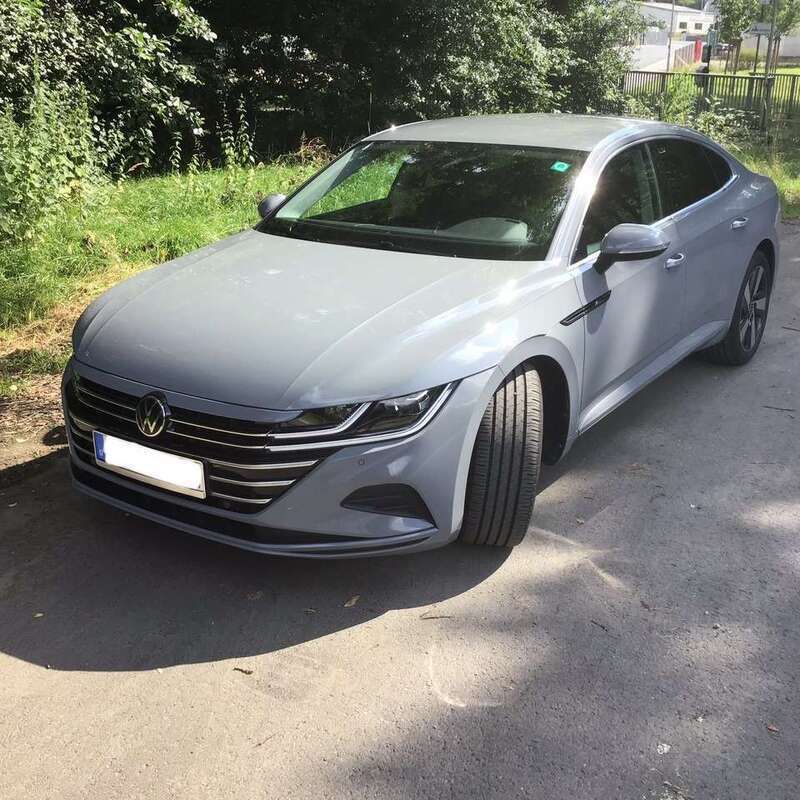 Grau Gebraucht 2021 VW Arteon Kleinwagen | 24.999 € - Bild 1/4