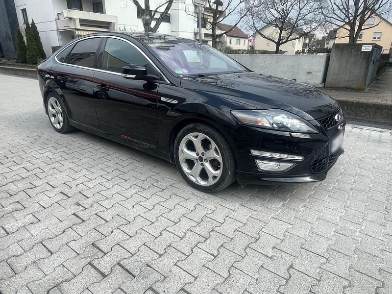Gebraucht Ford Mondeo Titanium S 239 PS (175 kW) 2013 Schwarz Limousine