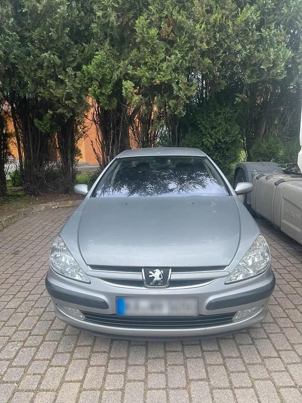 Gebraucht Peugeot 607 133 PS (97 kW) 2001 Silber Limousine