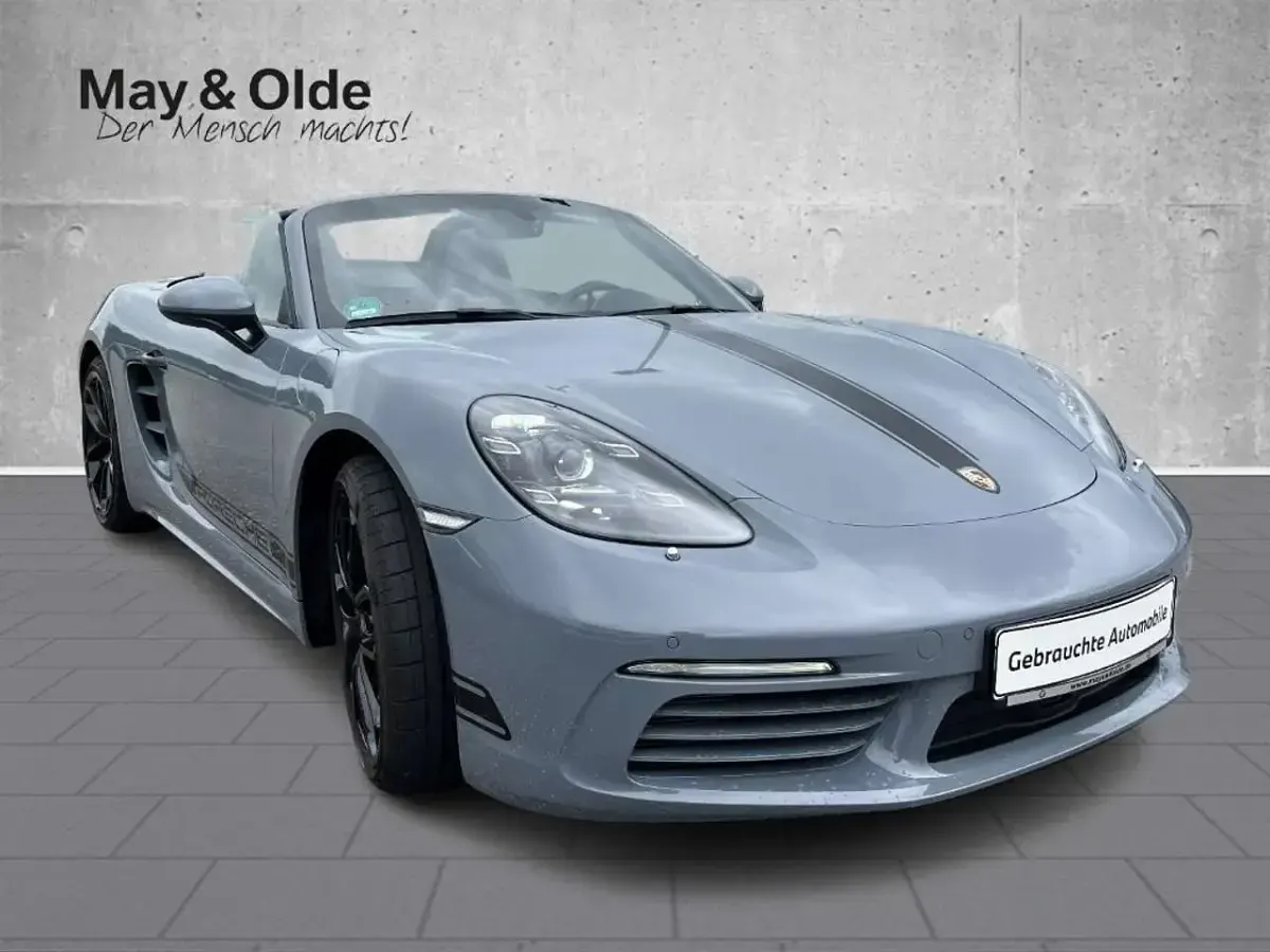 Gebraucht Porsche 718 299 PS (219 kW) 2024 Grau Cabrio