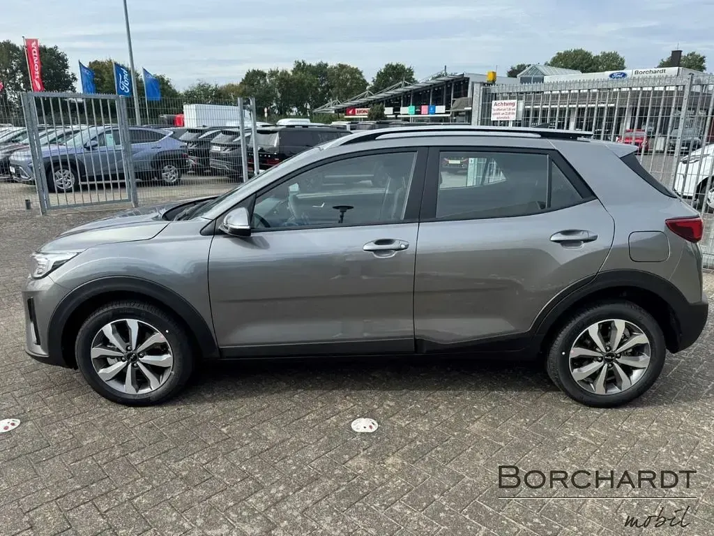 Neu Kia Stonic Vision 99 PS (72 kW) 2025 (m7g) astro grey m (grau) SUV