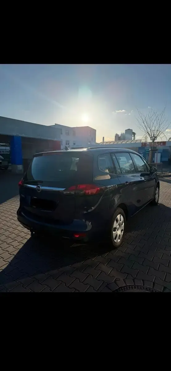 Gebraucht Opel Zafira 120 PS (88 kW) 2015 Blau Van / Kleinbus