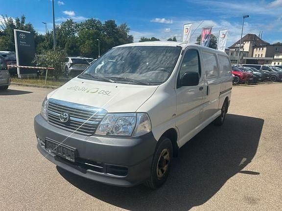 Gebraucht Toyota HiAce 117 PS (86 kW) 2011 Arktisweiß Van