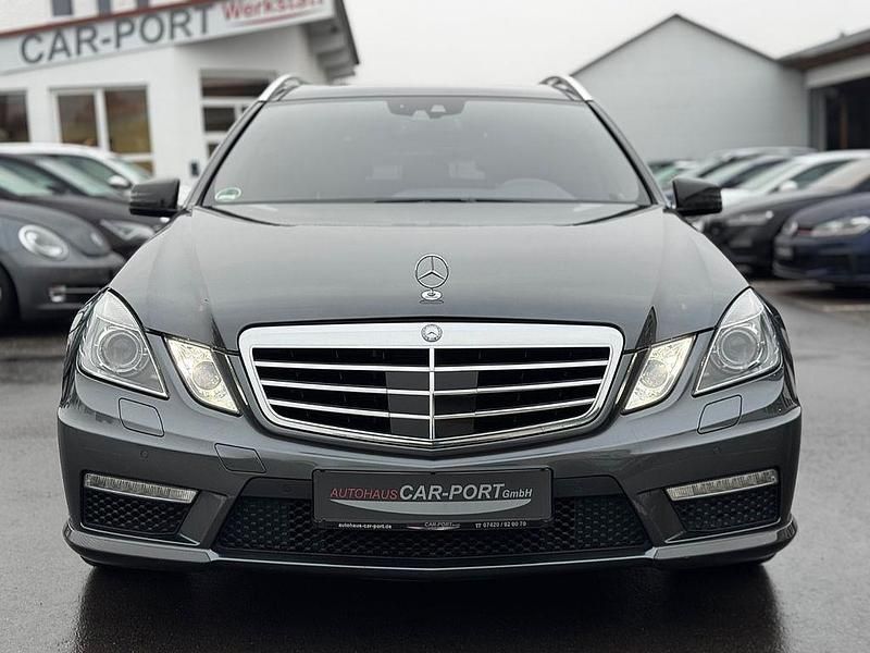 Gebraucht Mercedes E63 AMG AMG 653 PS (480 kW) 2011 Grau Limousine