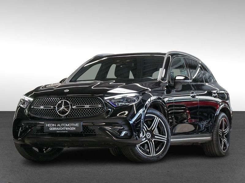 Gebraucht Mercedes GLC300 AMG 258 PS (189 kW) 2023 Schwarz SUV