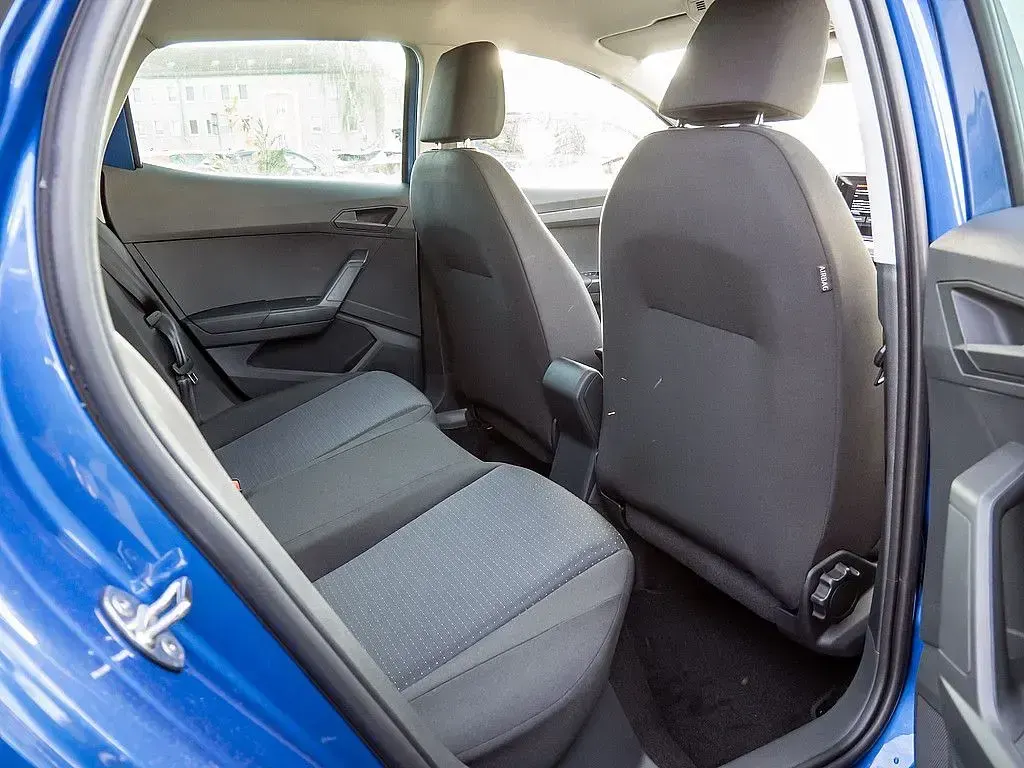 Neu Seat Ibiza Style 116 PS (85 kW) 2025 Blau Kleinwagen
