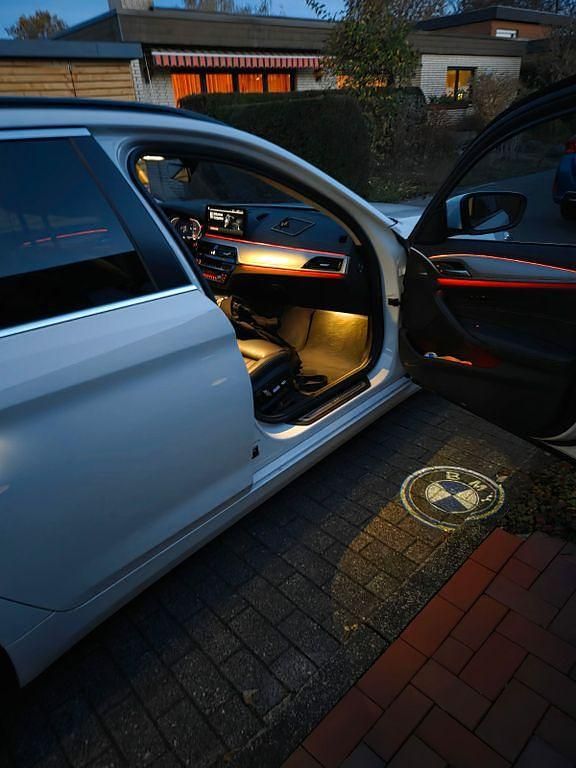 Gebraucht BMW 530 Sport Line 286 PS (210 kW) 2021 Weiß Kombi