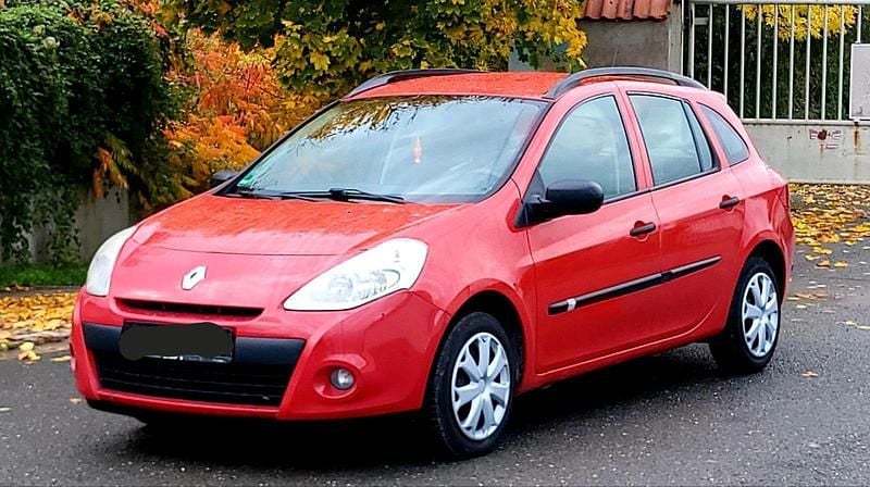 Rot Gebraucht 2009 Renault Clio GrandTour Kombi | 2.150 € (Fairer Preis) - Bild 1/4