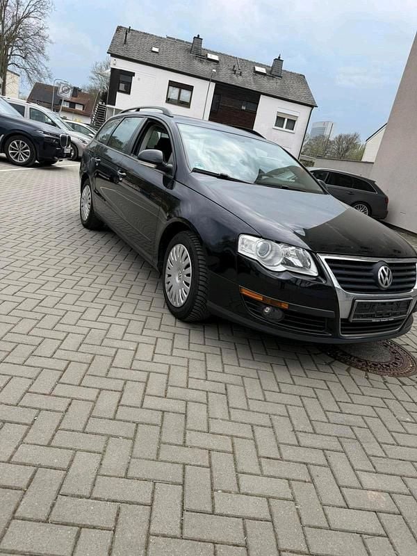 Gebraucht VW Passat 140 PS (102 kW) 2007 Schwarz Kombi