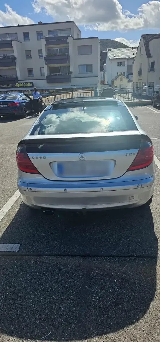 Gebraucht Mercedes 220 150 PS (110 kW) 2003 Coupé