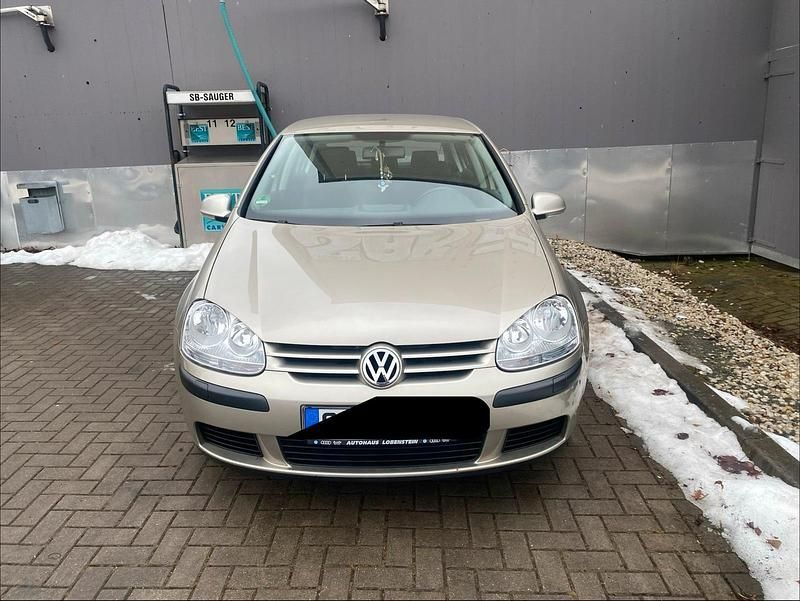 Gebraucht VW Golf V 102 PS (75 kW) 2004 Gold Kleinwagen