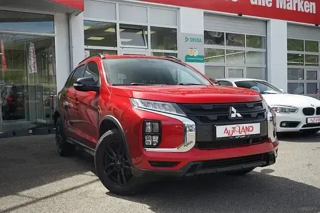 Gebraucht Mitsubishi ASX 150 PS (110 kW) 2019 Dynamicrot met. SUV